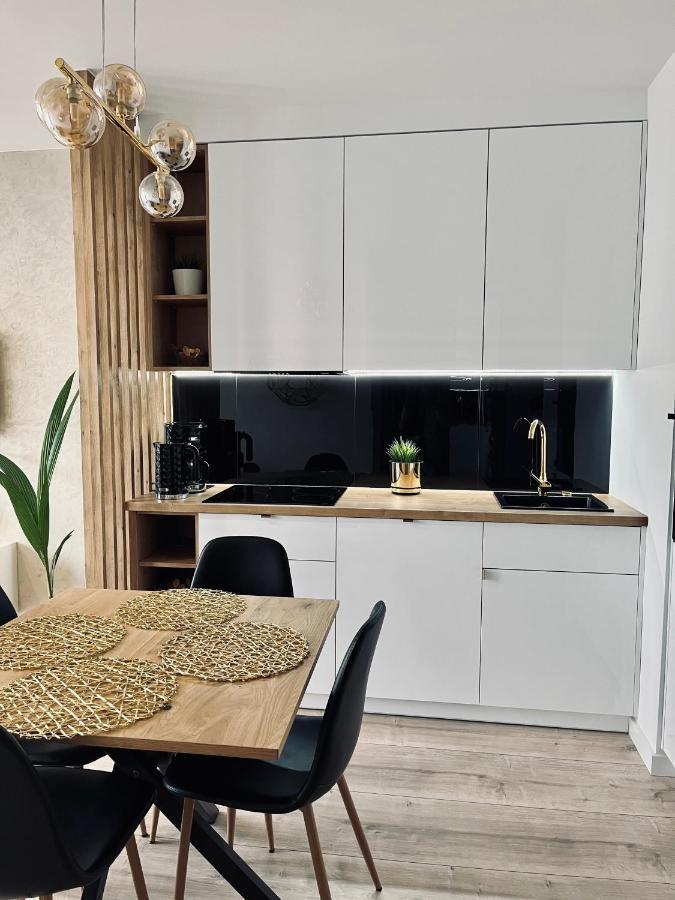 Nowoczesny Apartament Z Garazem Morelova 그단스크 외부 사진